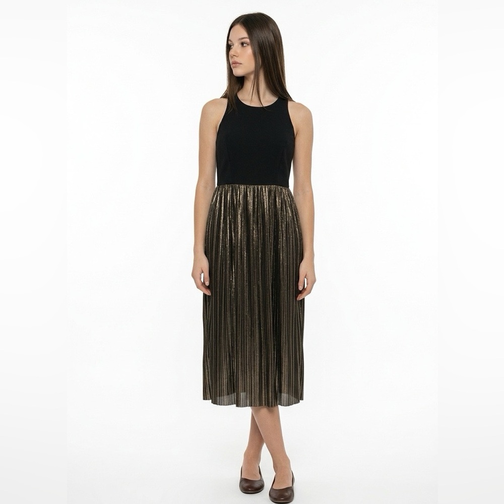 GAP Black Sleeveless Top with Metallic Pleated Midi Skirt